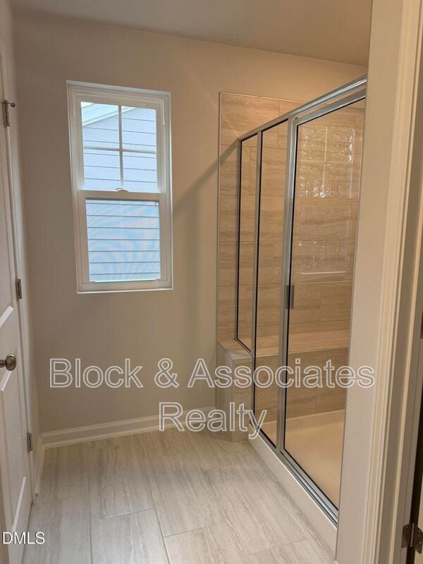 Building Photo - 5807 Humanity Ln