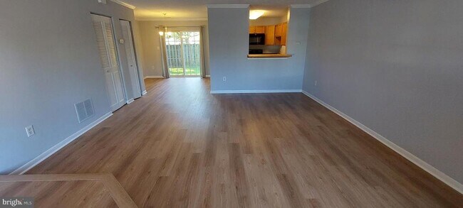 Building Photo - 11415 Herefordshire Way