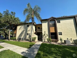Building Photo - 4509 Carambola Cir S