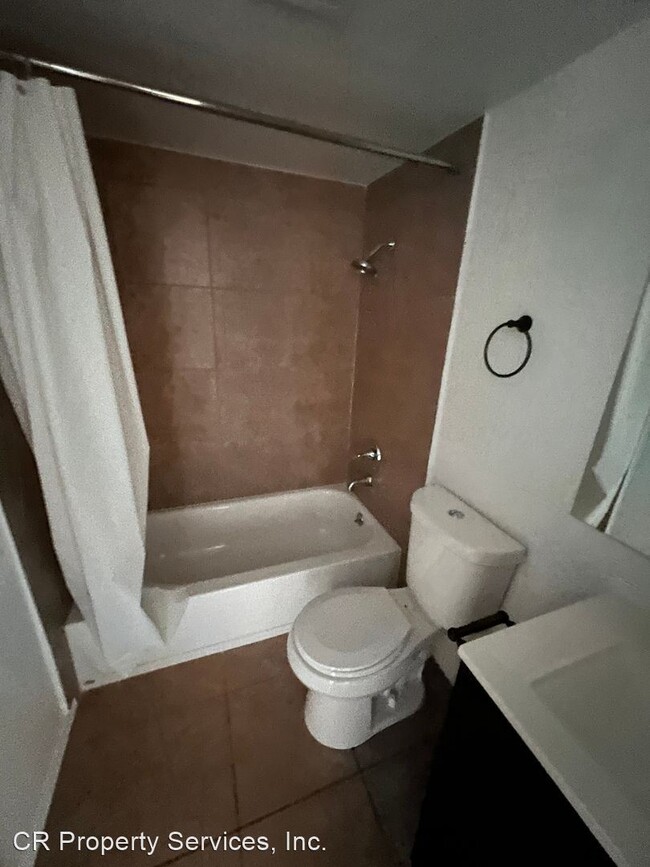 Building Photo - 3 br, 2 bath House - 1111 W Calle Tuberia
