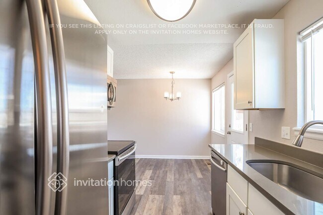 Foto del edificio - 4545 Davenport Way