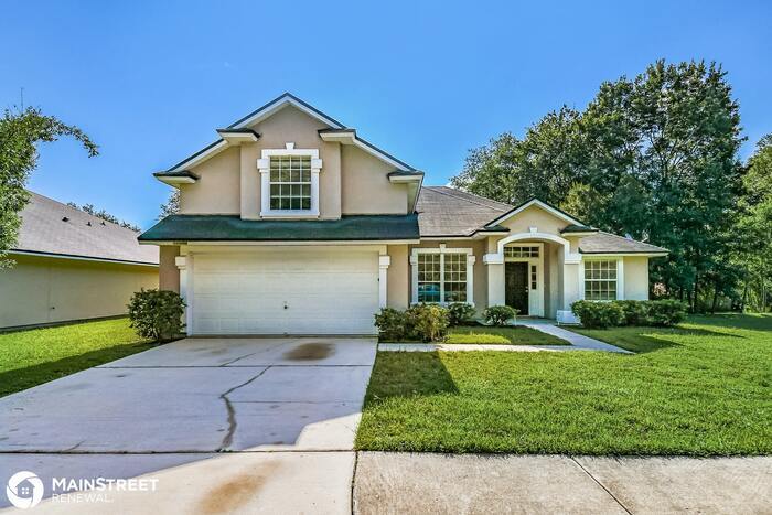 Primary Photo - 10296 Lancashire Dr E, Jacksonville, FL 32219