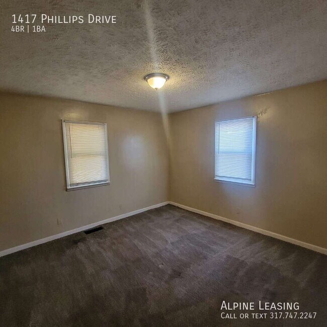 Foto del edificio - 1417 Phillips Dr