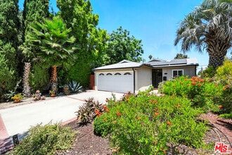 Building Photo - 22101 Buenaventura St