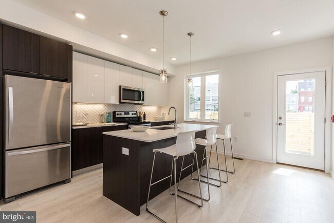 Foto del edificio - 1241 N 27th St