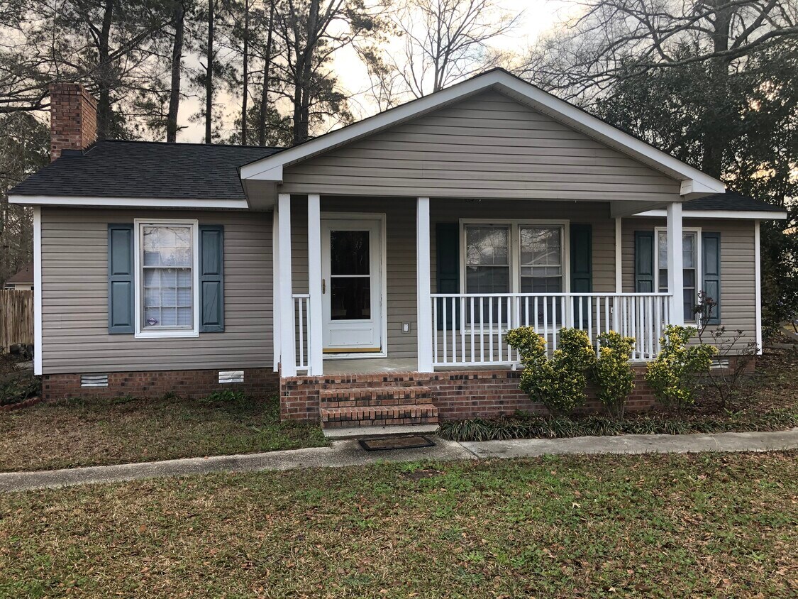 Primary Photo - 3061 Brandon Woods Rd