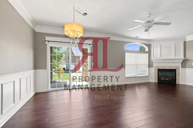 Building Photo - 5038 Calais Dr