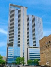 Building Photo - 303 W Ohio St
