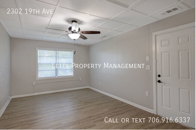 Building Photo - Beautifully remodeled brick ranch with a g...