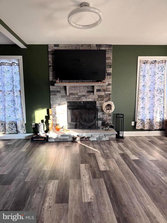 Foto principal - 9022 Vistaview Ln