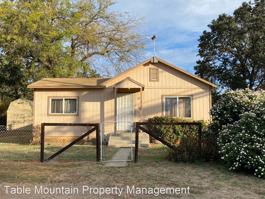 3 br, 1 bath House 1994 Esperanza Ave House Rental in Palermo, CA