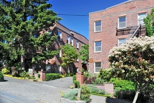 Building Photo - 1 bedroom in Seattle WA 98119