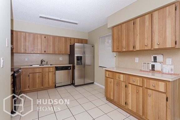 Building Photo - 921 SW 129th Way