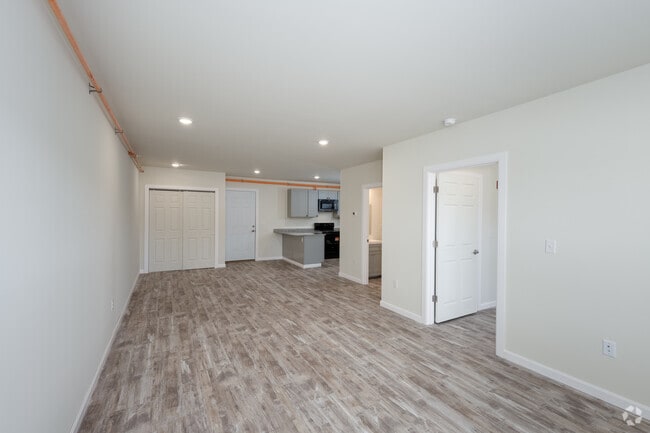 1BR, 1BA - 722SF - Dining Room - The Pine Street Apartments