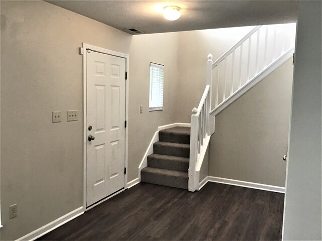 Foto del edificio - 6585 W Odessa Way