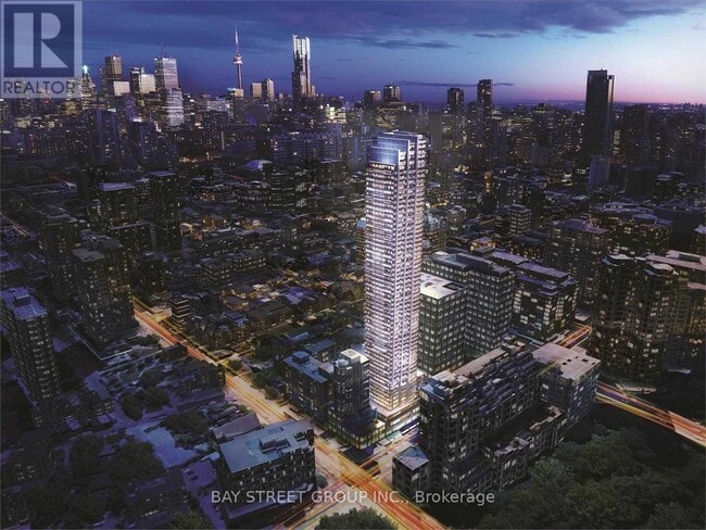Building Photo - 395 Bloor St E