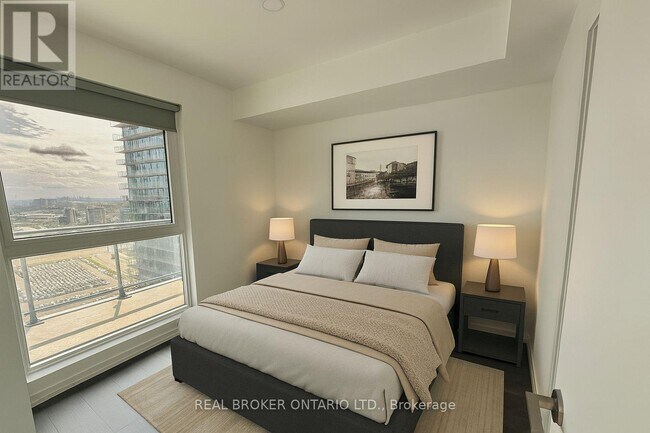 Photo du bâtiment - 1000 Portage Pkwy