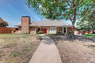 Building Photo - 2103 Heather Hill Ln