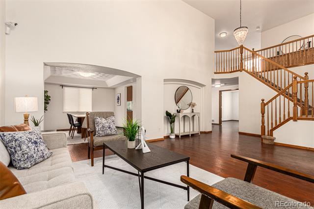 Foto del edificio - 13865 Elm St