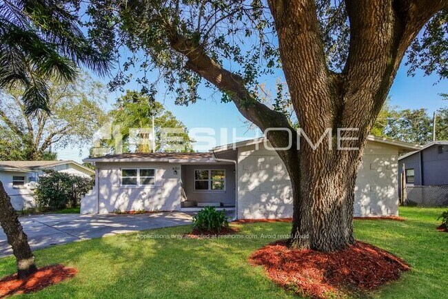 Building Photo - 4129 Kalwit Ln