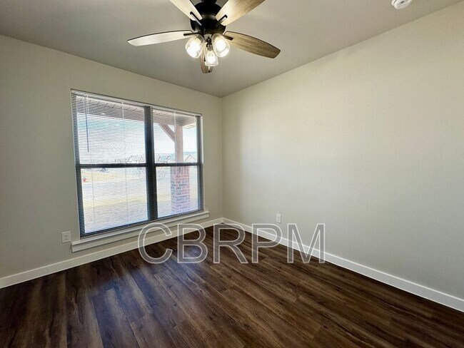 Foto del edificio - 7449 28th St