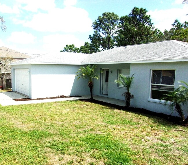 Building Photo - 11444 Lagorce Ave.