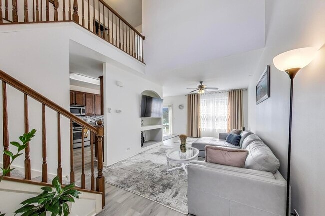 Building Photo - 474 S Jade Ln