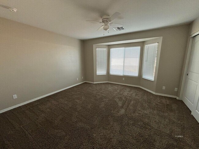 Building Photo - 1025 Gila Dr