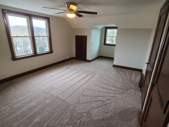 Spacious Bedroom w/ Large Closet and Extra Storage Space - 308 N 1st St Rear
