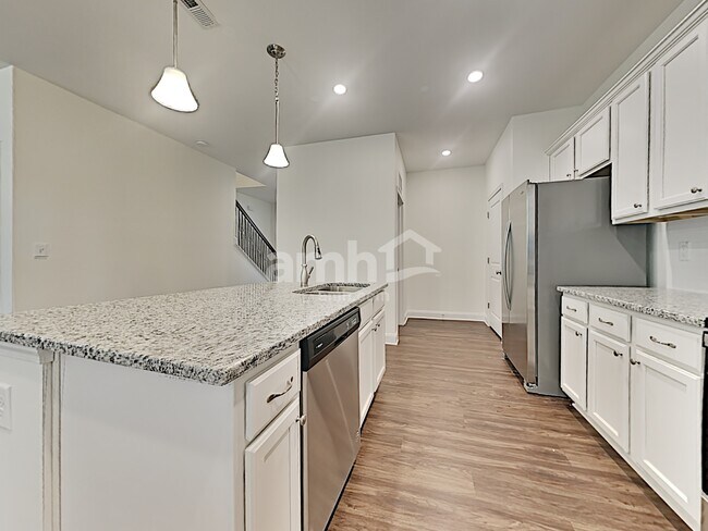 Foto del edificio - 3076 Day Flower Dr