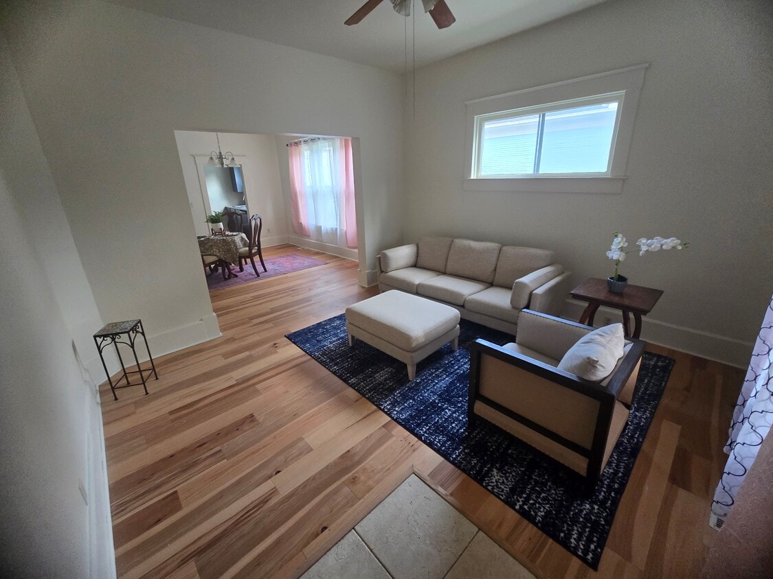 Foto principal - 1717 S Moffet Ave