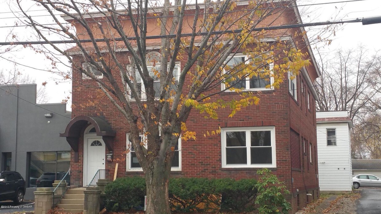 301 Pierce St Unit Rear 1st Fl, Kingston, PA 18704 Apartment for Rent