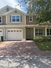 Building Photo - 531 Pacito Way