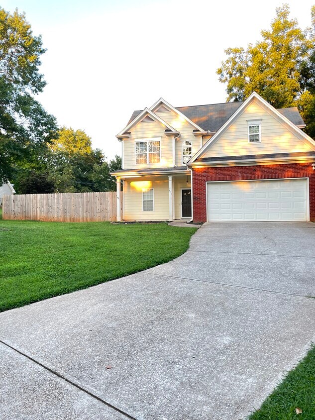 Foto principal - 1850 Lakewood Terrace SE