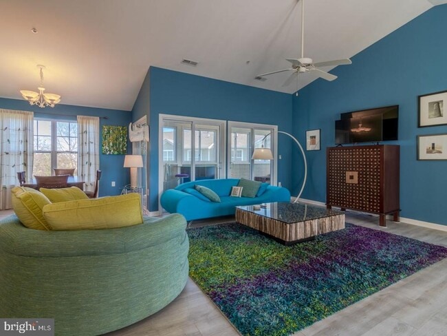 Building Photo - 34687 Refuge Cove