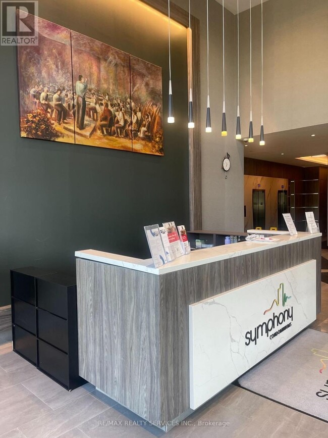 Building Photo - 15 Lynch St