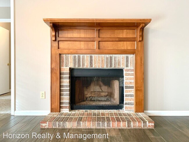 Building Photo - 3 br, 2 bath House - 3310 Mallard Drive