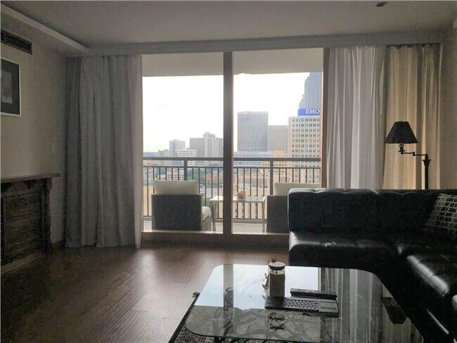 Foto del edificio - 620 Peachtree St NE