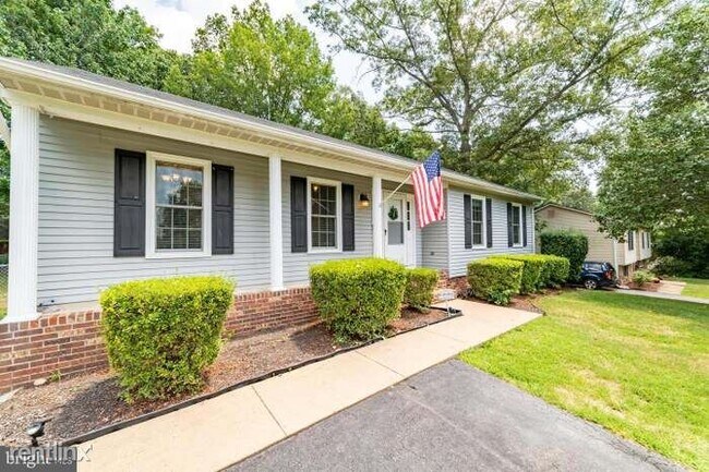 Building Photo - 3 br, 2 bath House - 218 Whitsons Run