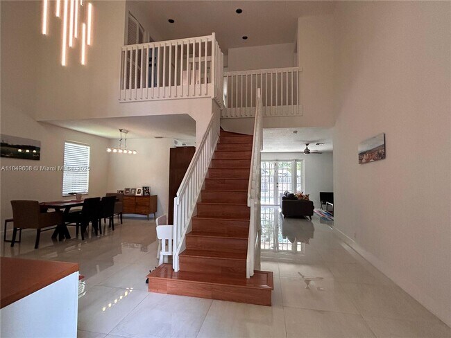Foto del edificio - 1570 Elm Grove Rd