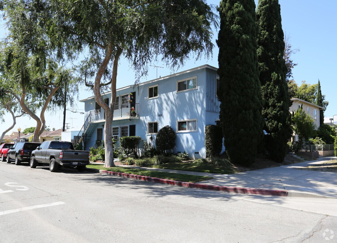 Foto principal - 11262 Venice Blvd