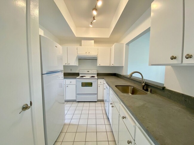 Building Photo - 7 Kilmer Ct
