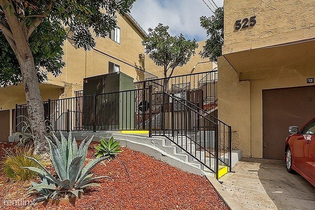 Building Photo - 2 br, 2 bath Apartment - 525 28th Street 14