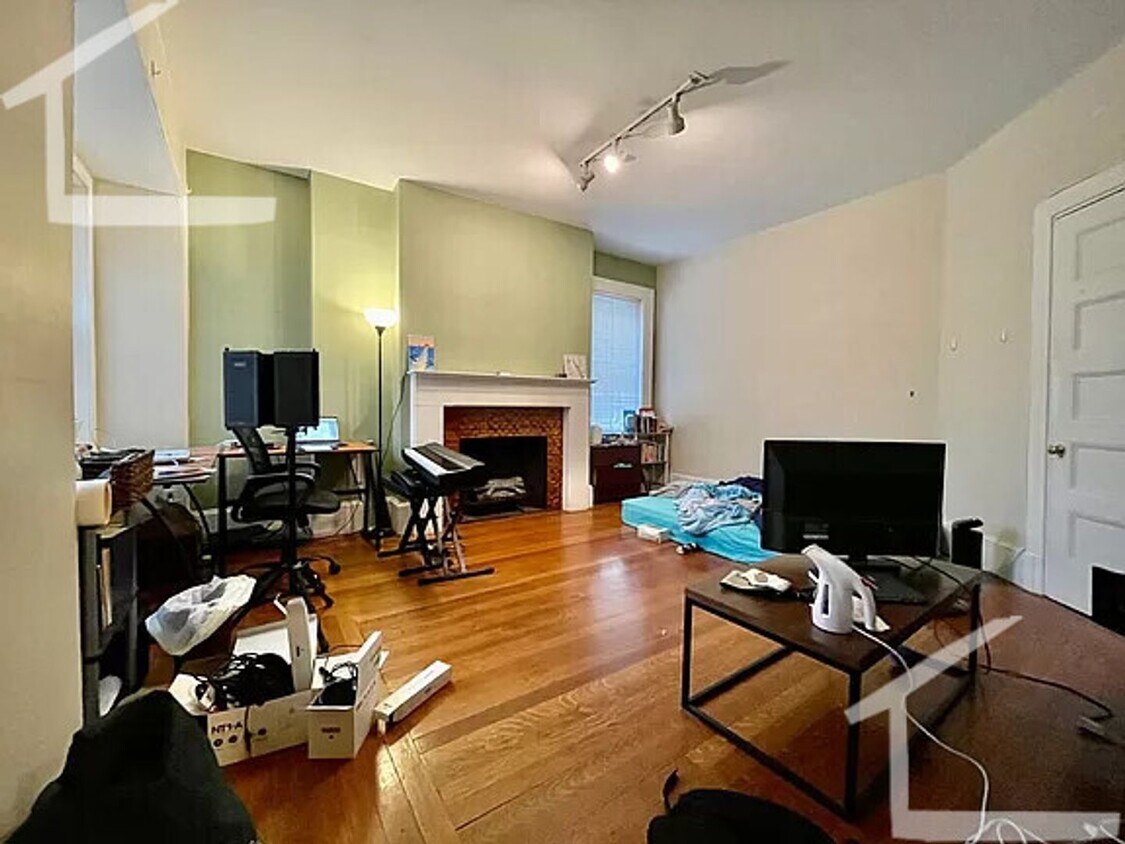 Foto del edificio - Spacious 3 bedroom