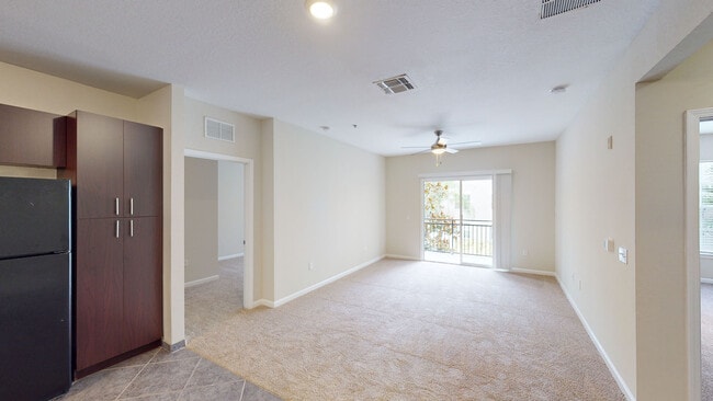 Interior Photo - The Vintage Lofts at West End