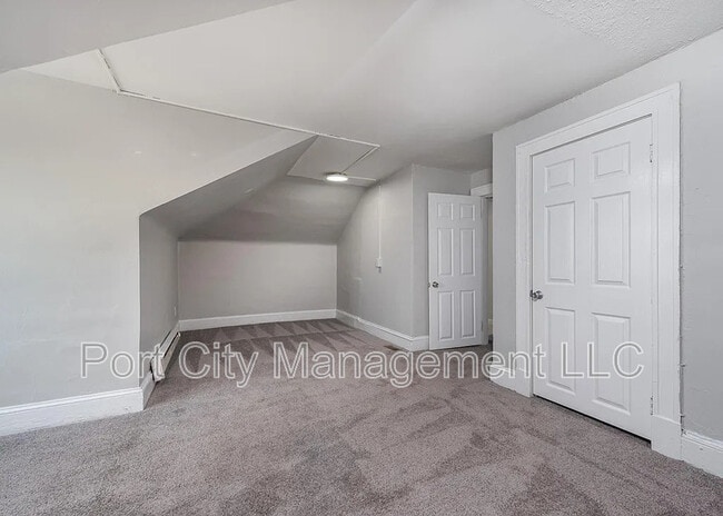 Foto del edificio - 4013 W Forest Park Ave