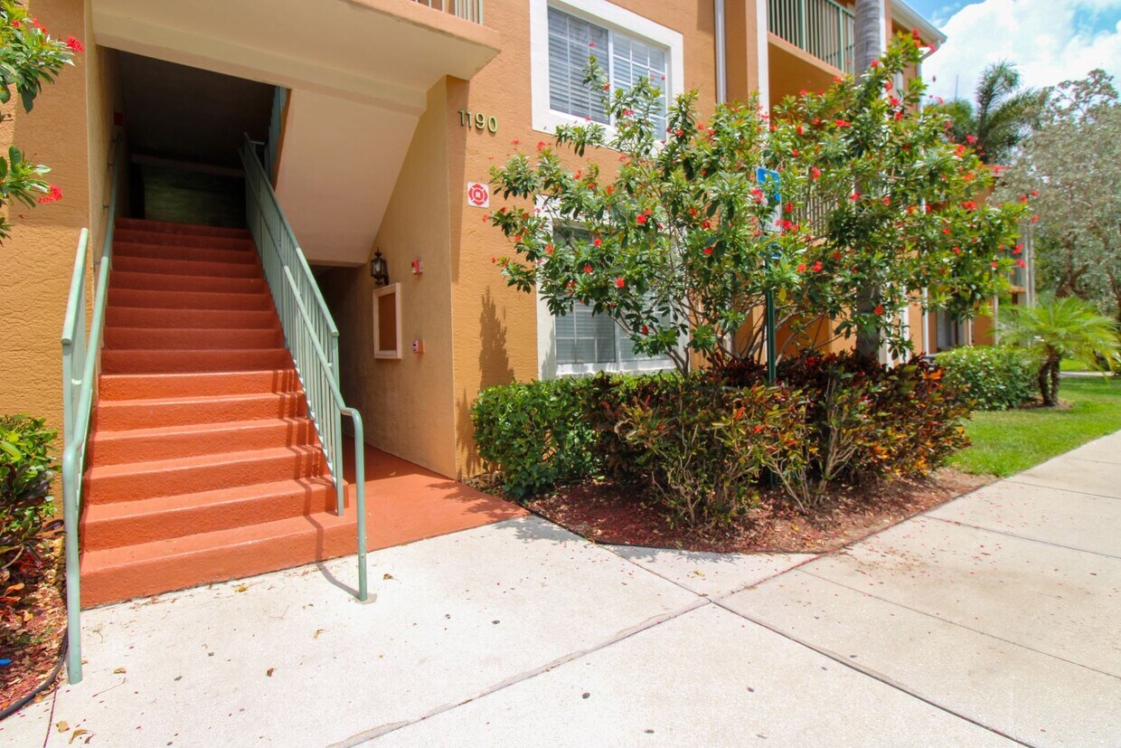 Primary Photo - *GATED Community - Charming 1-Bedroom Cond...