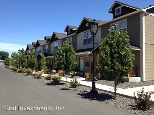 Primary Photo - 204 Valleyview Ave
