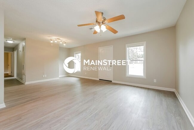 Building Photo - 3 Bedroom Pet-Friendly Home in Jonesboro, ...
