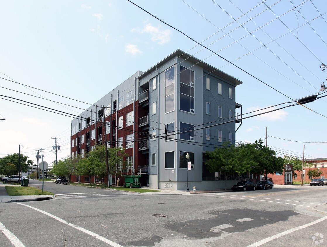 Modern Baking Co. Apartments in Wilmington, NC
